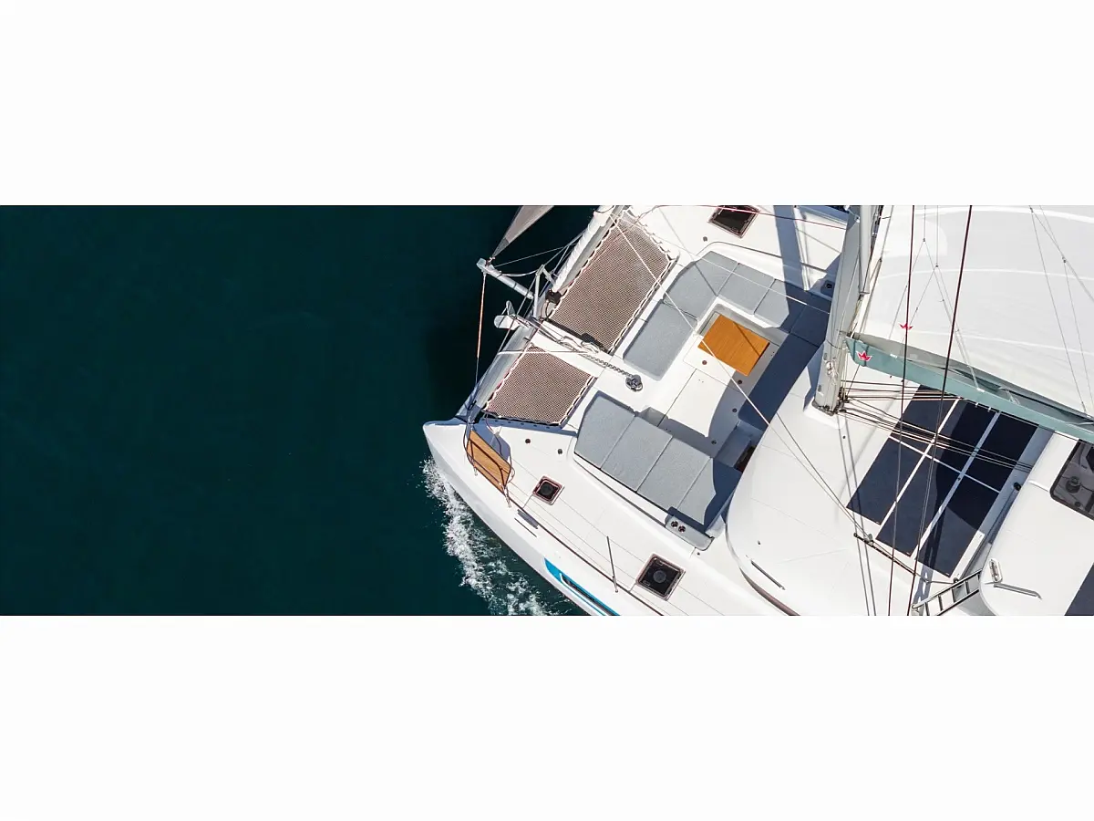 Lagoon 47