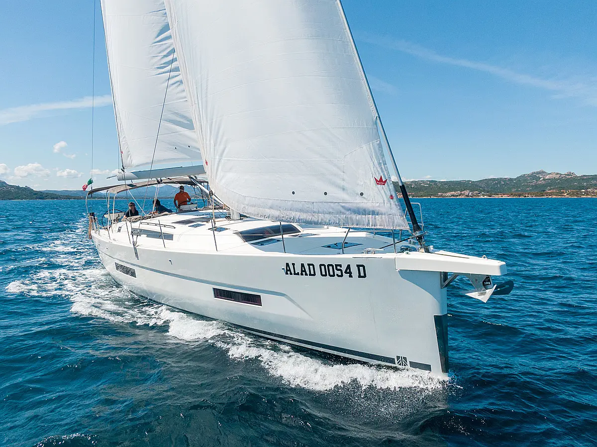 Dufour 530