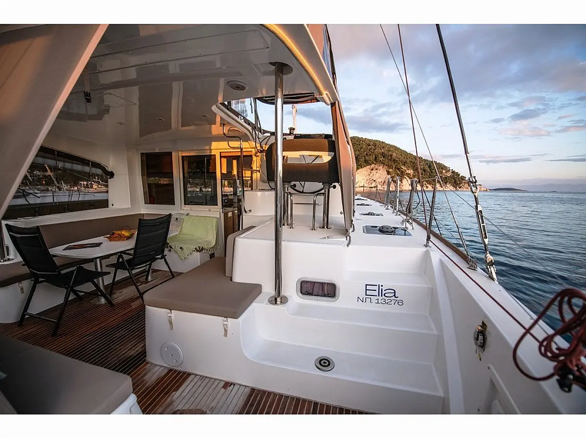 Lagoon 40 
