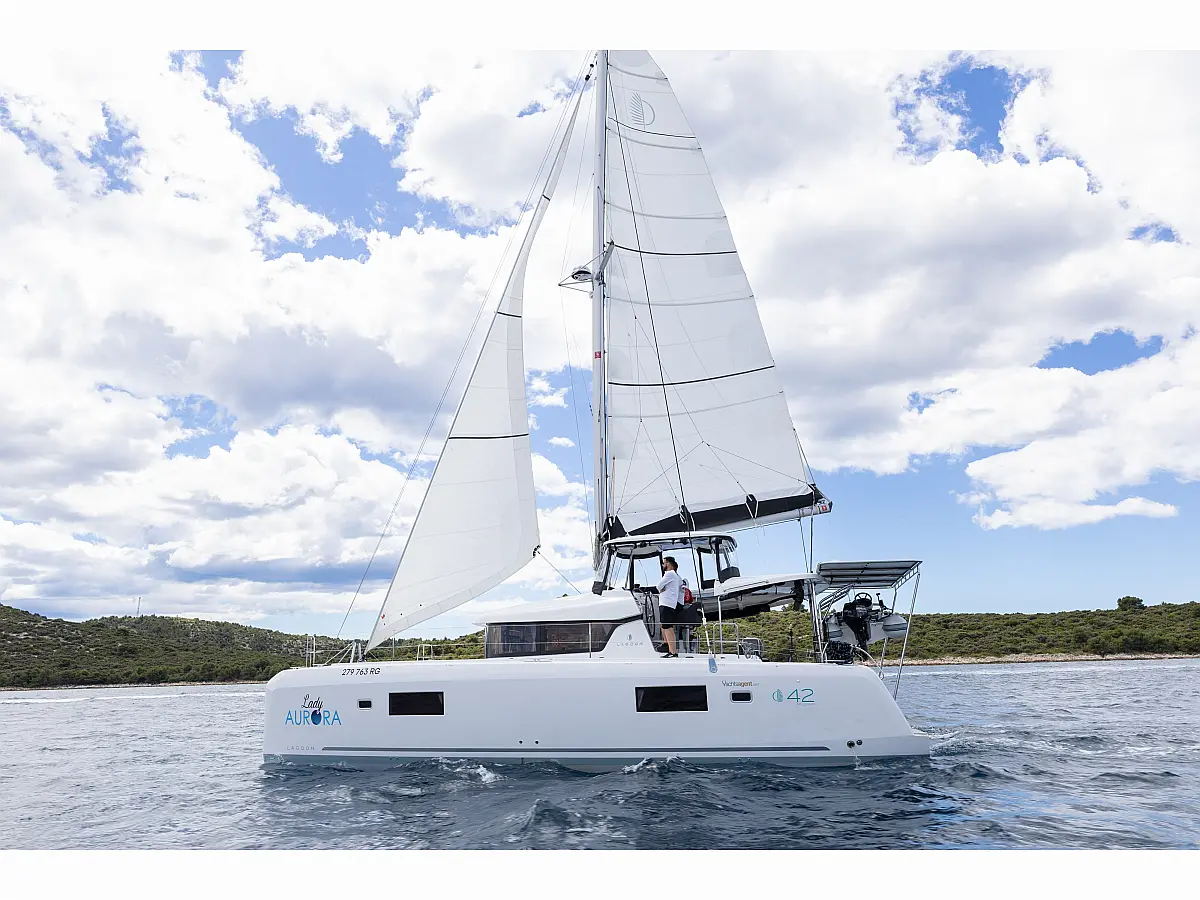 Lagoon 42 Millenium