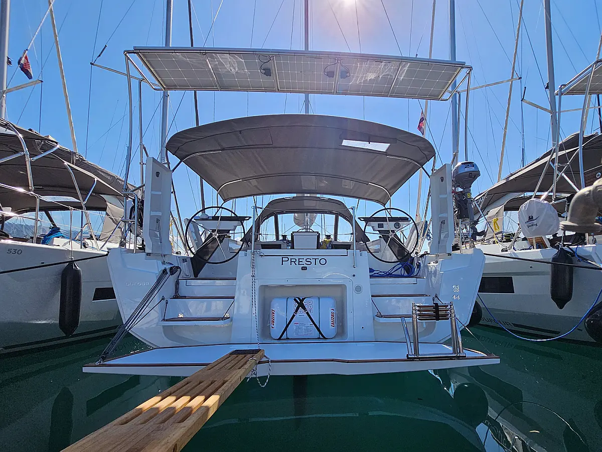 Dufour 44 Grand Large - Presto  - Immagine esterna