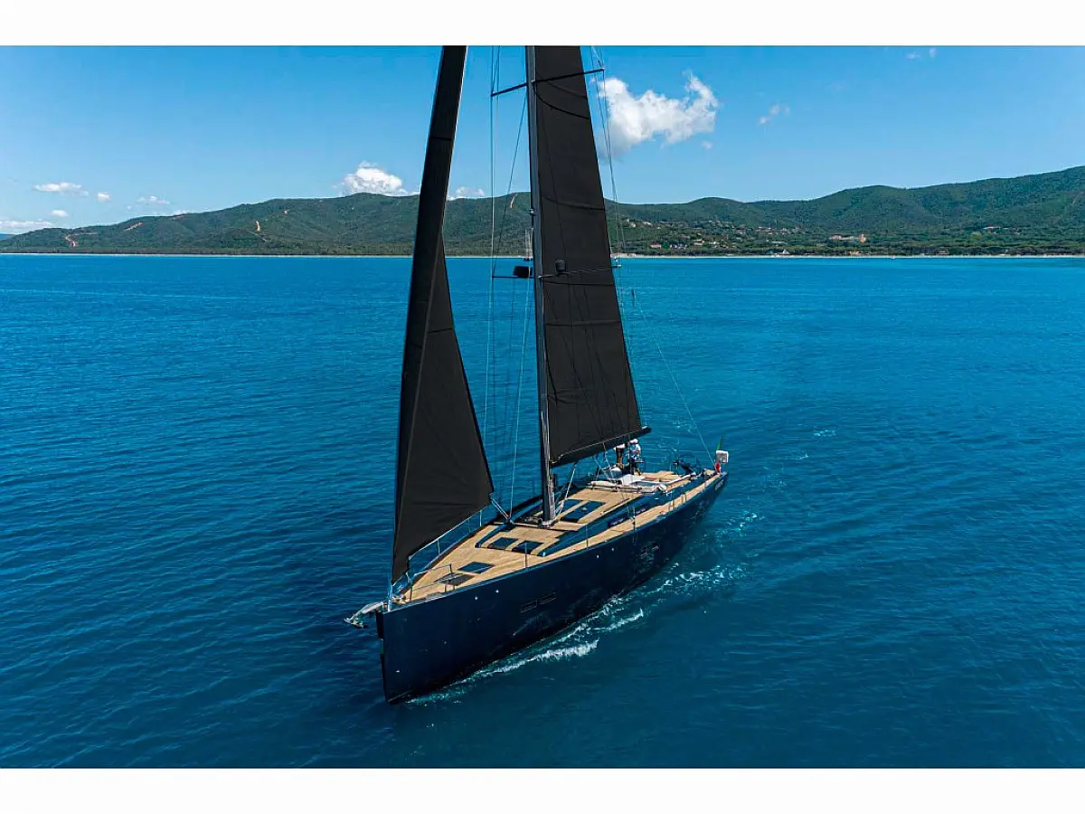 Hanse custom Italian sea group