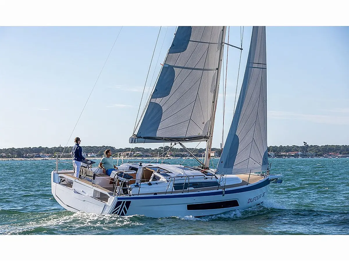 Dufour 37