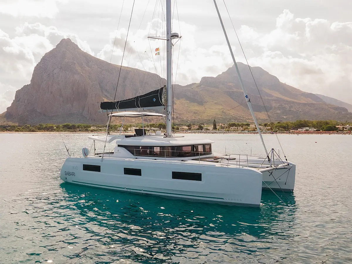 Lagoon 46
