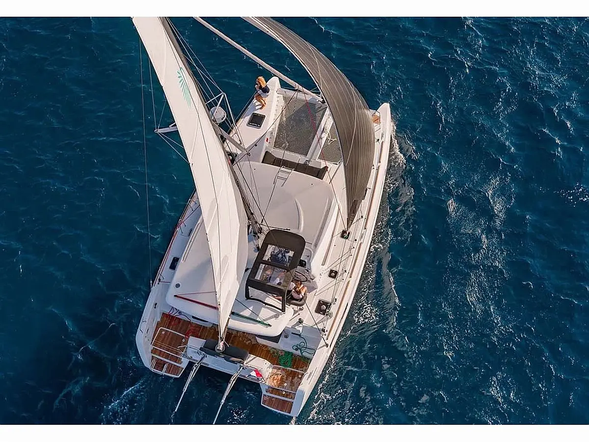 Lagoon 40