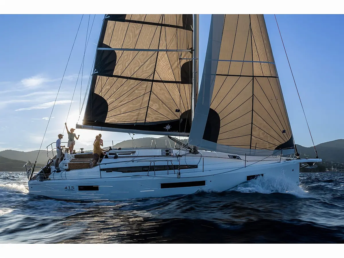 Sun Odyssey 415