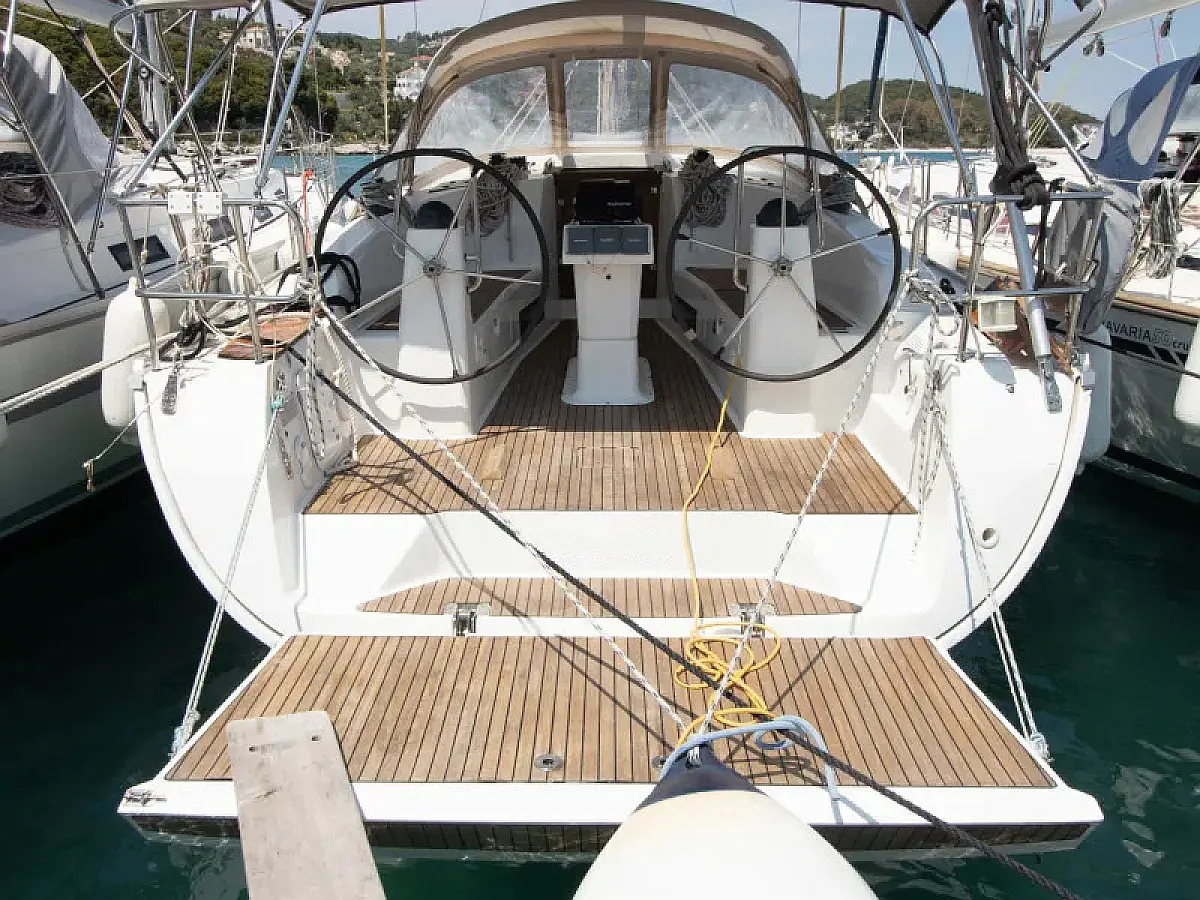Bavaria 40