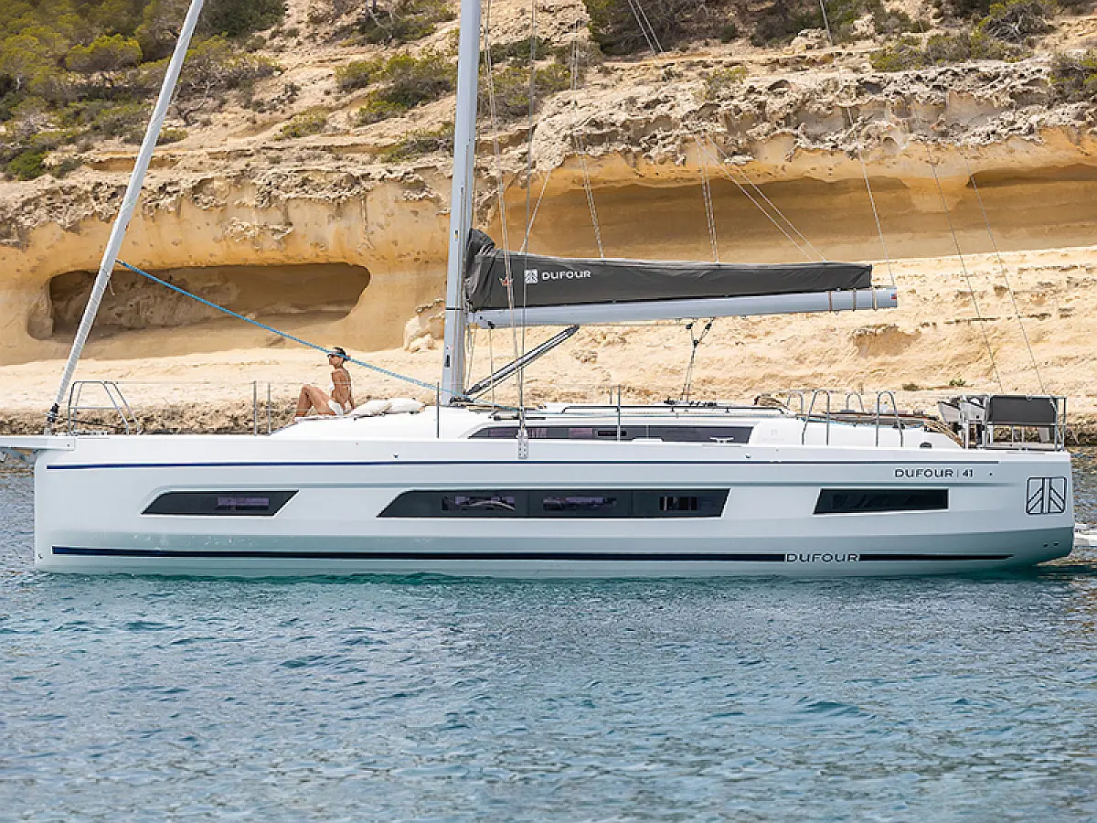 Dufour 44