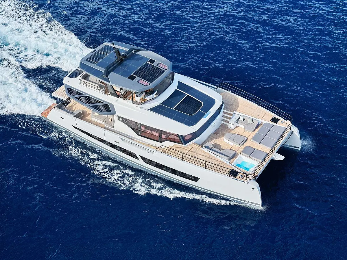 Fountaine Pajot Power 80 (5 cab)