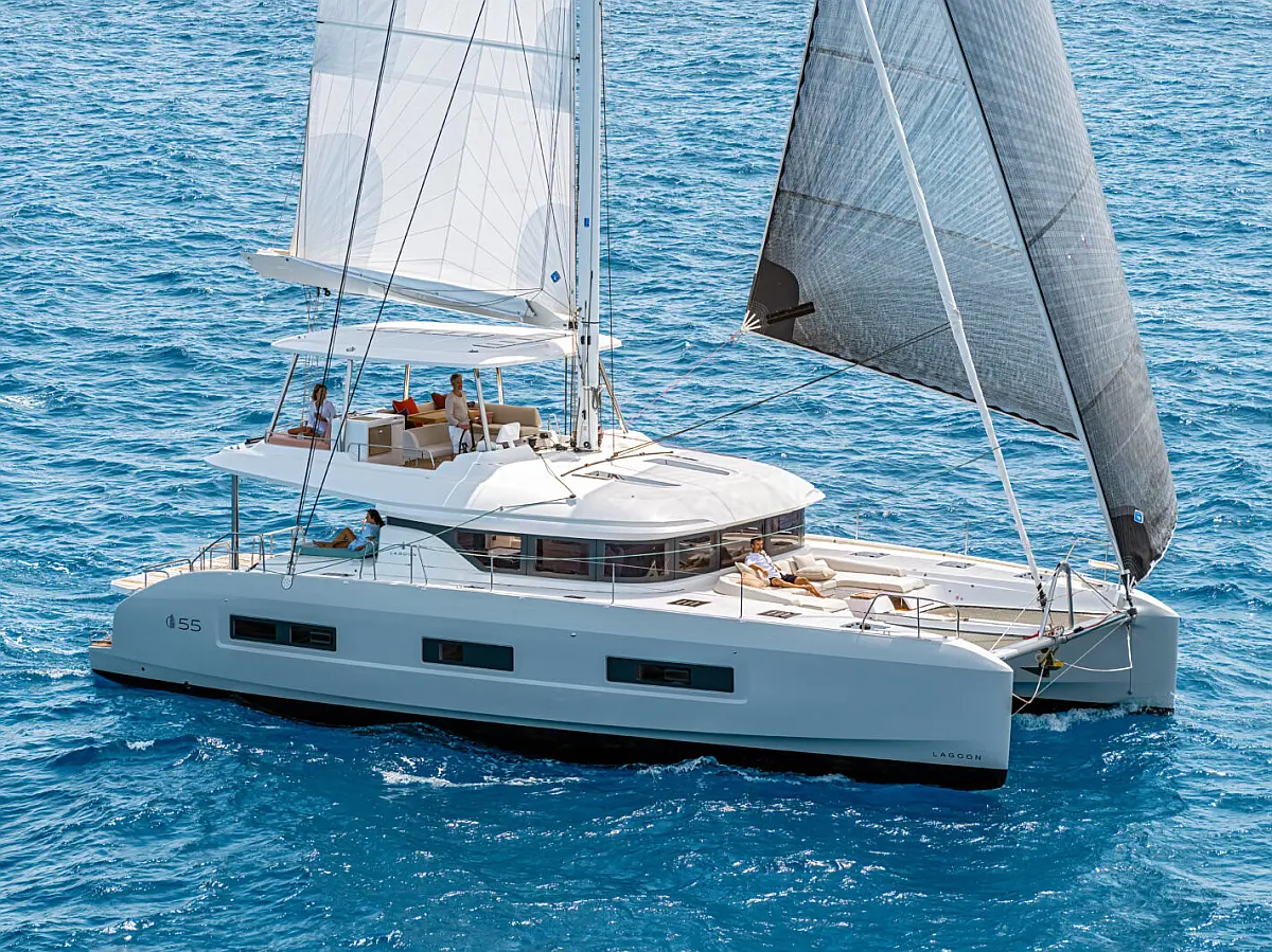 Lagoon 55