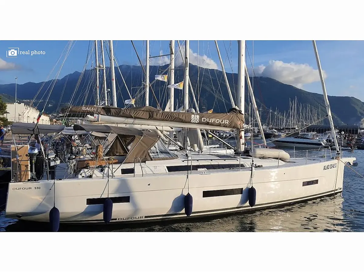 Dufour 530