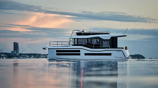 Motor boats